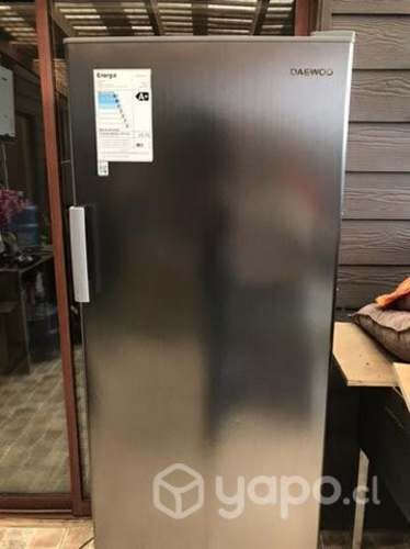 Freezer Daewoo vertical