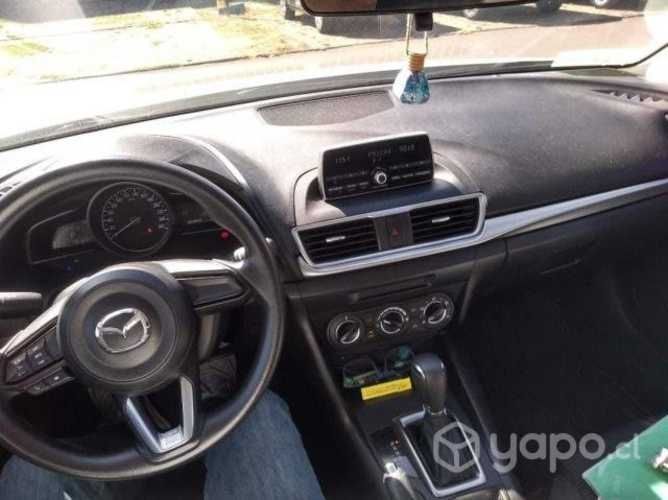 Mazda 3 2018 automatico