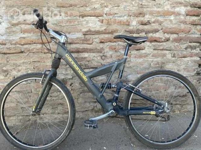 Bicicleta Cannondale Súper V700
