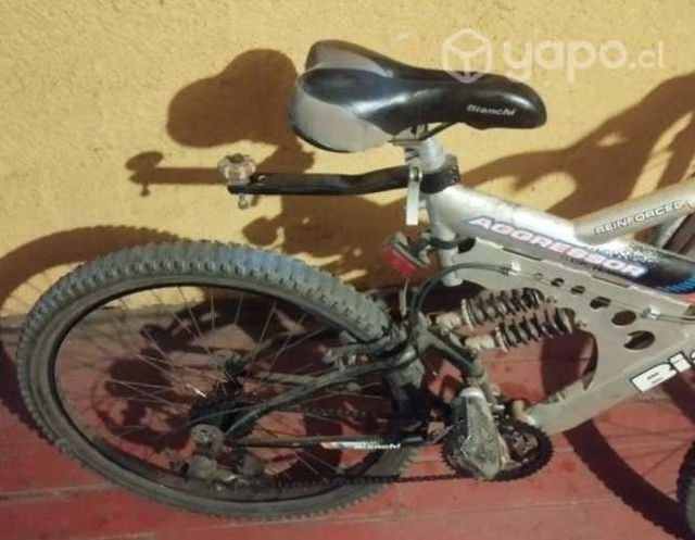 Vendo bicicleta de descenso Bianchi