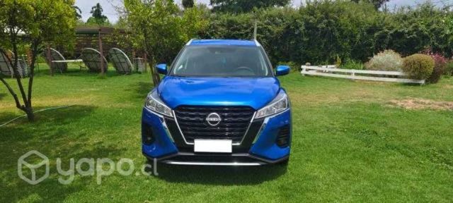 NISSAN KICKS  km / Azul Eléctrico