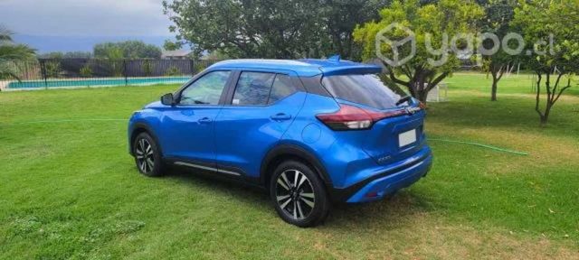 NISSAN KICKS  km / Azul Eléctrico