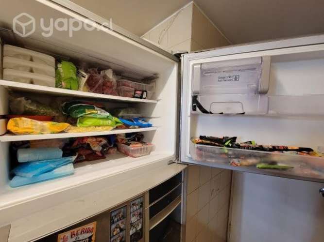 Refrigerador en buen estado.