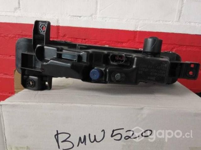 Neblinero bmw s520 derecho 2019