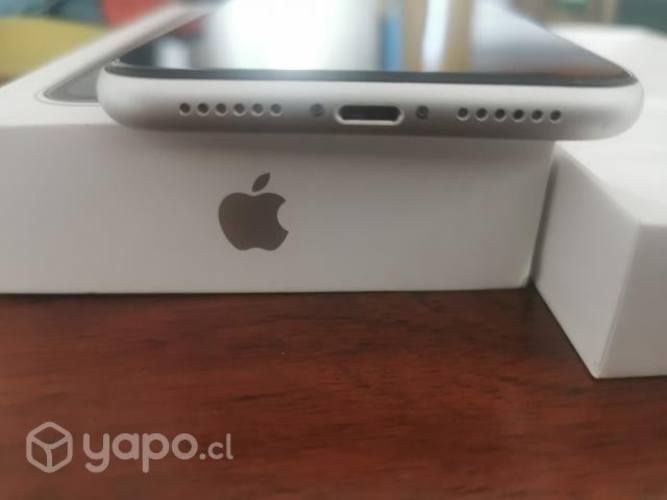 Iphone xr White xr 64gb