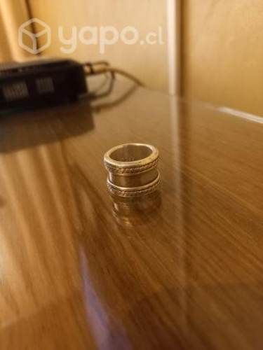 Anillo de plata