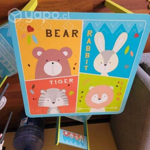 Mesa para niños de animales
