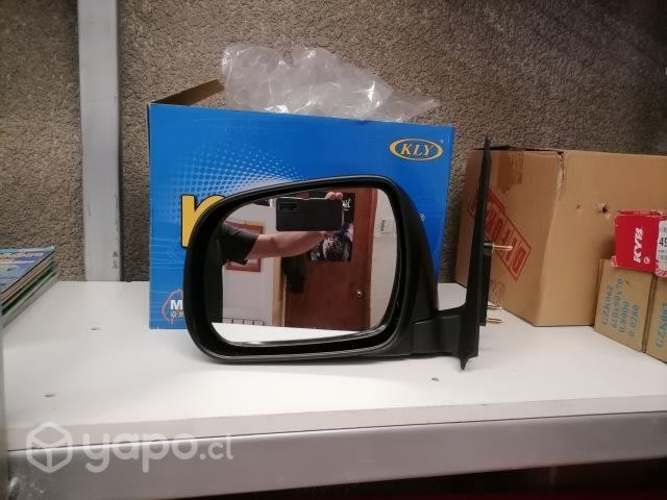 Espejo izquierdo mecánico hilux 2005 al 2011