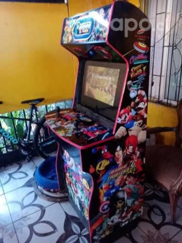 Maquinas árcade botones con flipper
