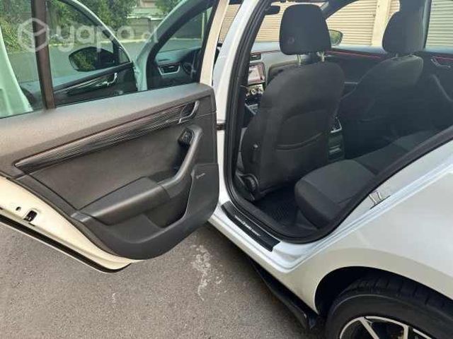 Skoda Octavia Style 1.4tsi DSG Full 2021