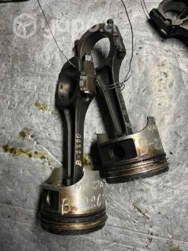 Biela y pistón Mazda B-2200