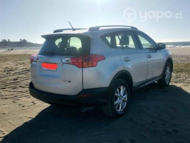Vendo toyota Rav4 2015