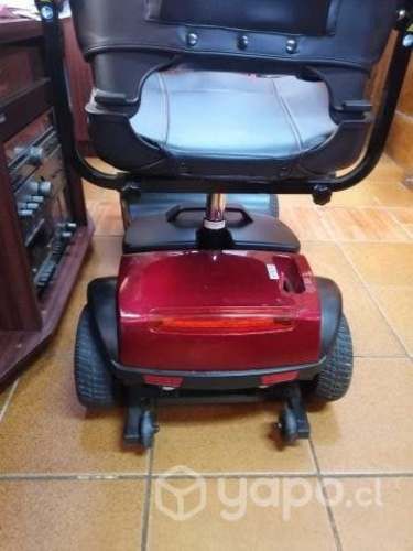 Carro eléctrico para persona de tercera edad