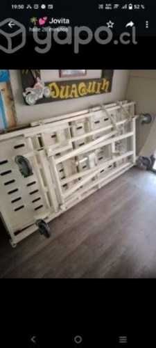 Cama clínica eléctrica