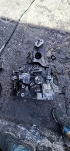 Caja de chevrolet spark GT 1.2