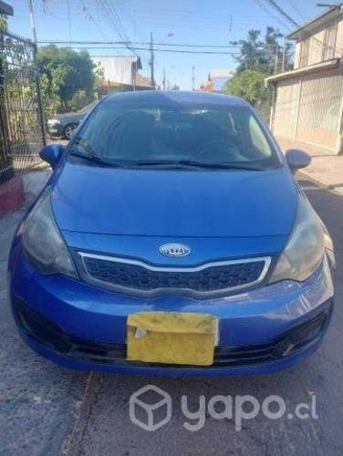 Kia motors rio 2013