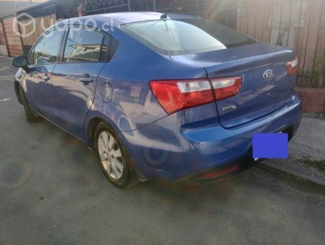 Kia motors rio 2013