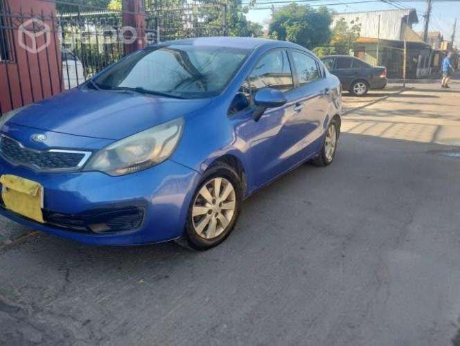 Kia motors rio 2013