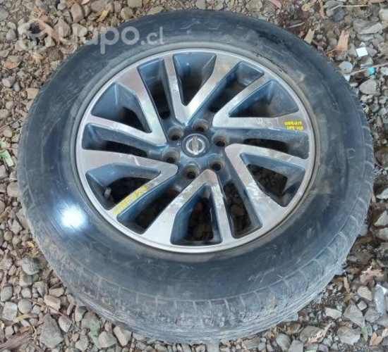 Llanta Aluminio Con Neumático Nissan NP300