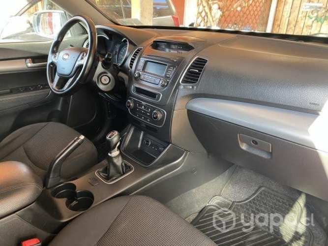 Kia motors sorento 2013
