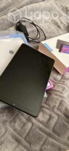 Tablet lenovo tabM8