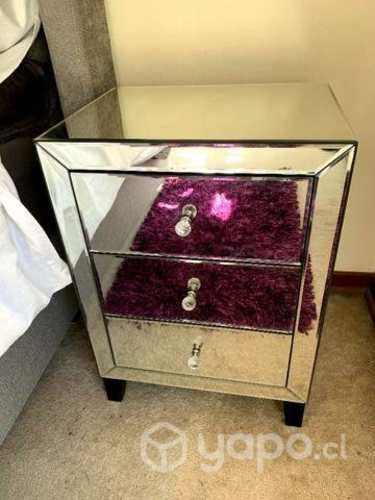 Venta por mudanza! Velador espejo