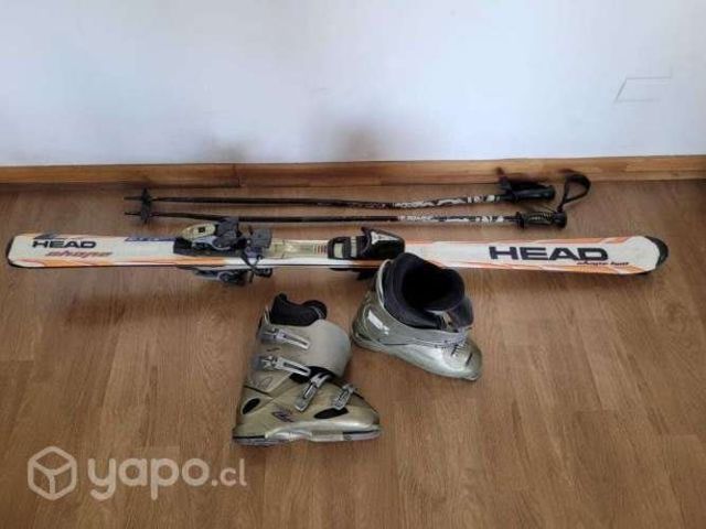 Head Shape Two Skis + boot