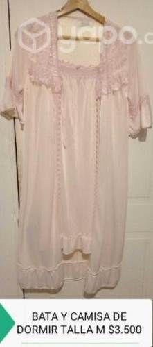 Bata y camisa de dormir