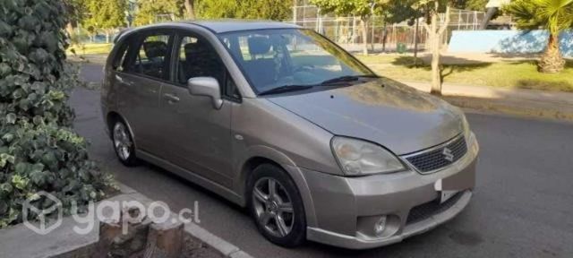 Vendo suzuki aerio 2005