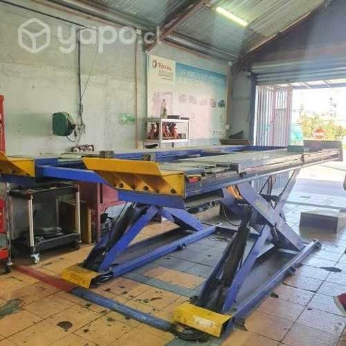 Equipo Elevador tipoTijera y Alineacion Automotriz