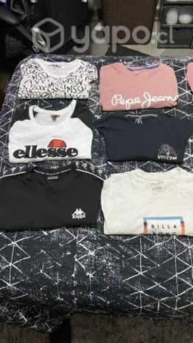 Variedad de ropa (todo de marca y casi nuevo)