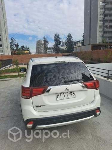Mitsubishi outlander 4x4