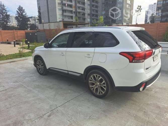 Mitsubishi outlander 4x4