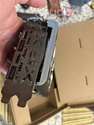 Tarjeta video Radeon 5700 XT Ultra Thiqc 3