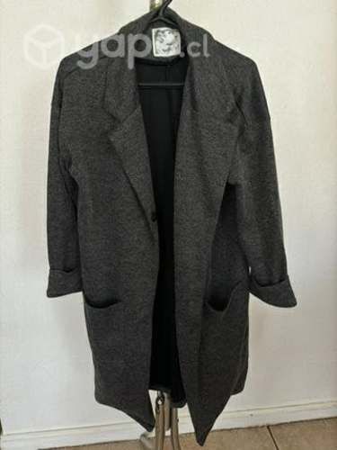 Abrigo delgado gris