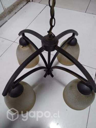 Lámpara para colgar con 4 tulipas de vidrio