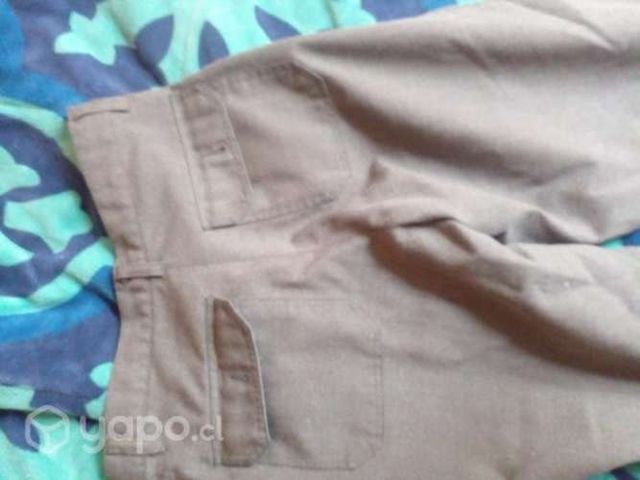 pantalón de colegío de niño