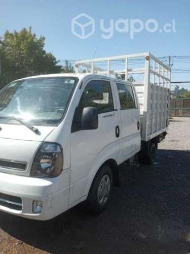 Camioneta Kia frontier 2.5 año 2017 d/cab