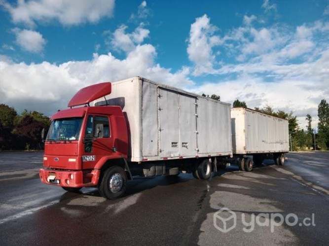 Ford cargo 1722e conversable