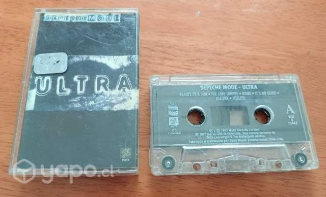 Depeche Mode, Ultra, Cinta Cassette