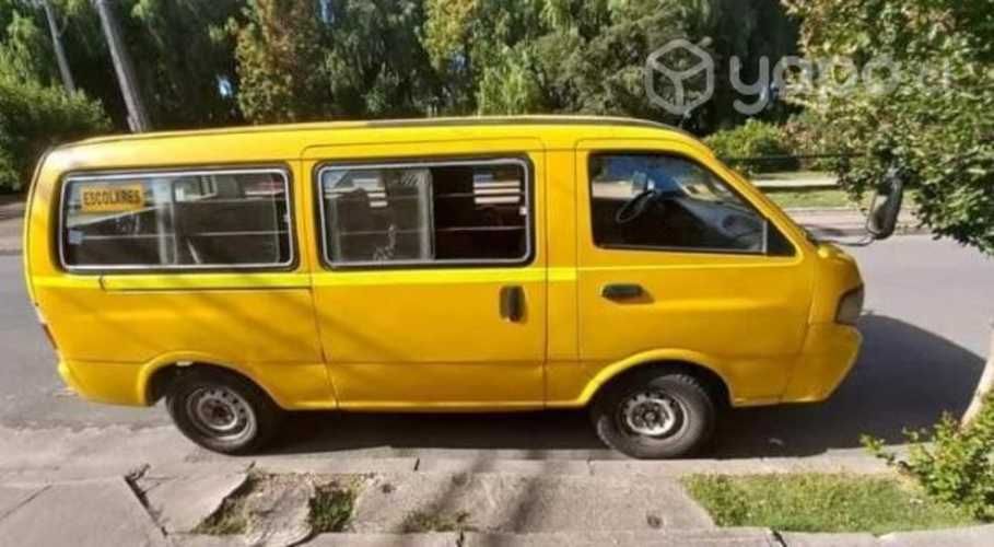 Furgoneta Kia Besta 2.7 - Año 2005