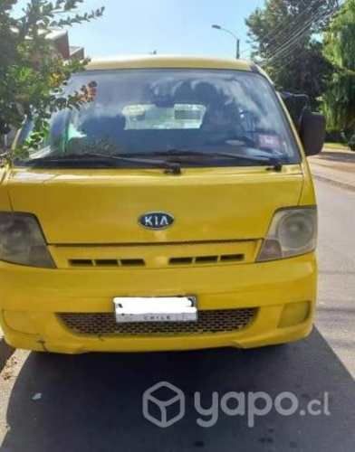 Furgoneta Kia Besta 2.7 - Año 2005