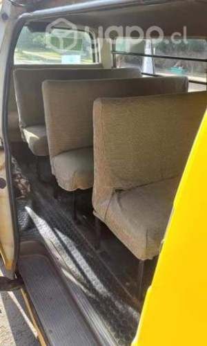 Furgoneta Kia Besta 2.7 - Año 2005