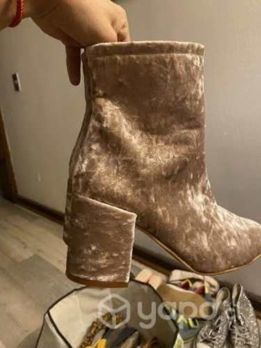 Botas botines gamuza