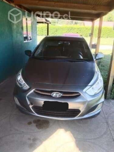 Hyundai accent 2015