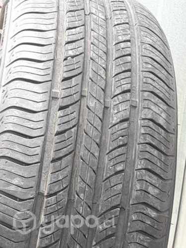 Neumáticos semi nuevos (3 meses de uso/900km)