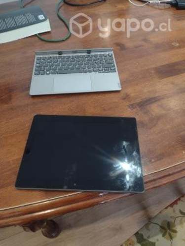 Netbook portatil lenovo CASI NUEVO