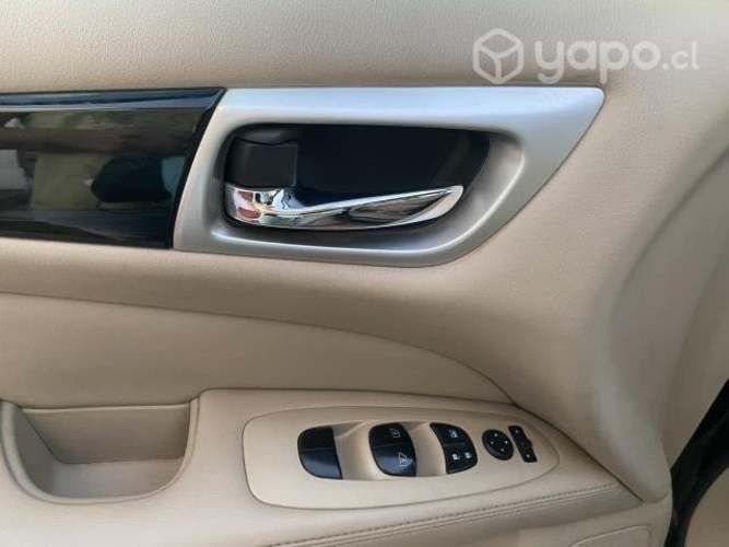 Nissan pathfinder 2015