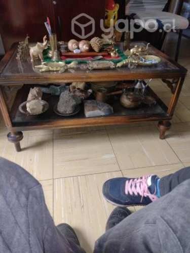 Dos mesas de centro antiguas