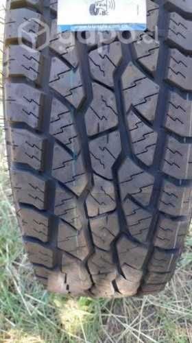 Neumáticos nuevos 245/70 R TRIANGLE